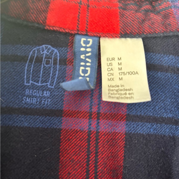 H&M shirt - Picture 2 of 2